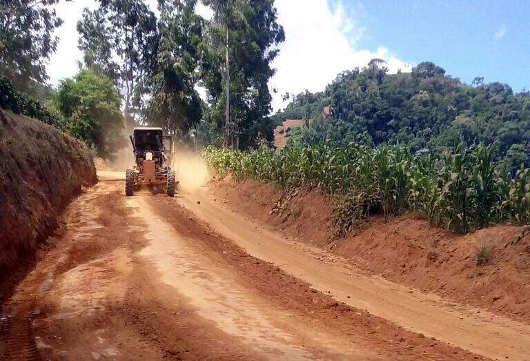 Portal Caparaó  Estrada de Palmeiras recebe patrolamento